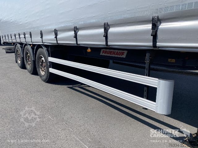 Atvira puspriekabė su tentu Fruehauf Semitrailer Curtainsider Standard