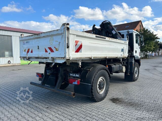 Camion basculante trilateral MAN TGM 18.250 BB / 4x4 / Hiab 099 Funk Greifer