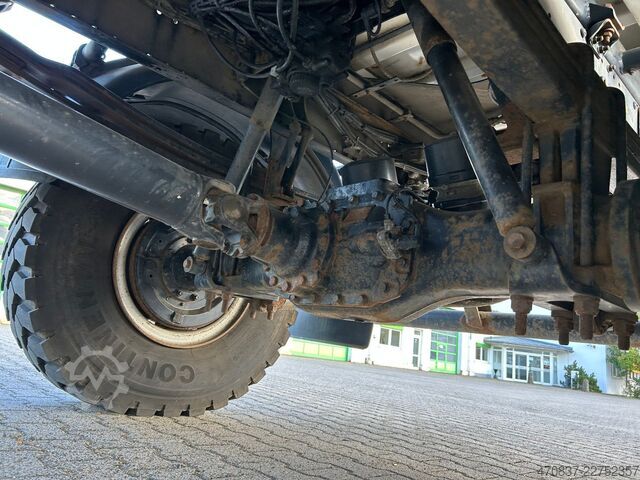 Camion basculante trilateral MAN TGM 18.250 BB / 4x4 / Hiab 099 Funk Greifer