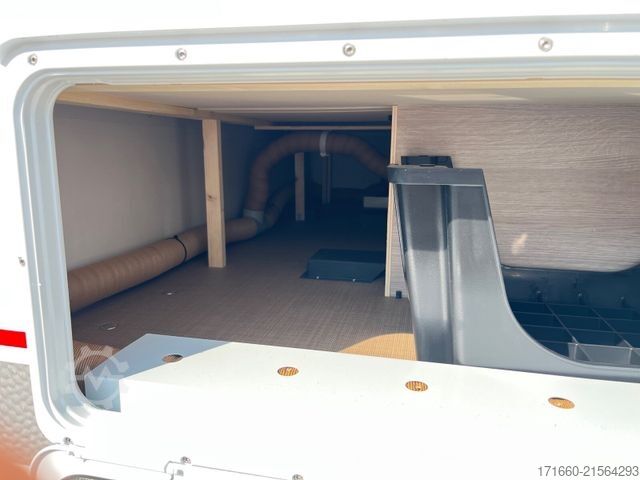 Karavan BÜRSTNER Premio 455 TS