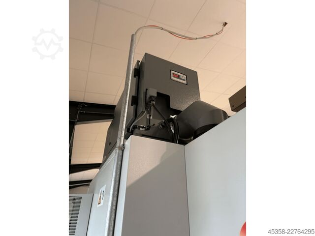 Универсальный обрабатывающий центр Hermle C 400 U