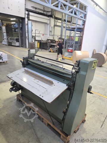 KOLBUS KS – Bookbinding Cutting Machine KOLBUS (Germany) KS (Karton- und Schmalschneider)