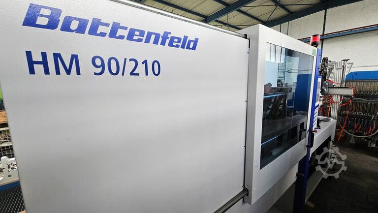 Mašina za brizganje plastike BATTENFELD HM 90-210