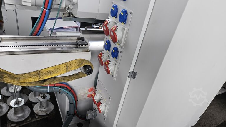 Mašina za brizganje plastike BATTENFELD HM 90-210