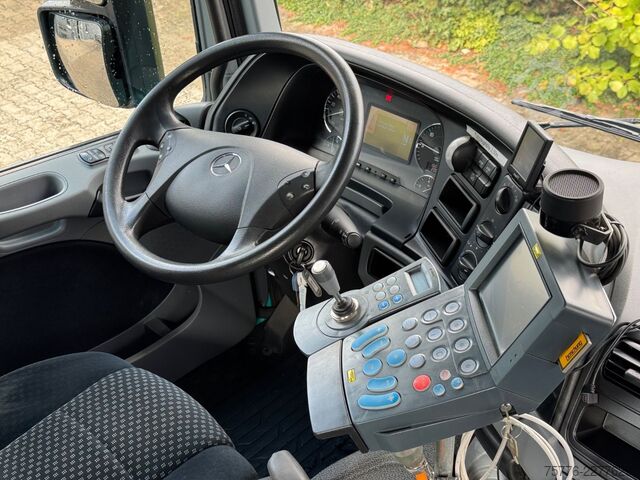 Camión portacontenedores de gancho MERCEDES-BENZ 2632 Actros 6x4 Meiller Abroller KRAN Salzstreu