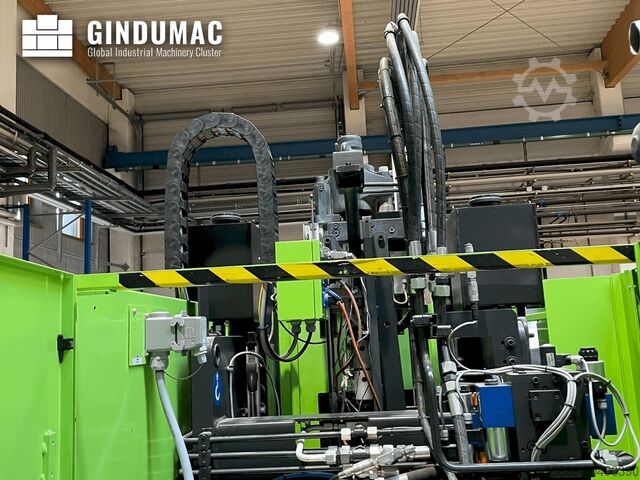 เครื่องฉีดขึ้นรูปแนวตั้ง Engel Insert 80V/40