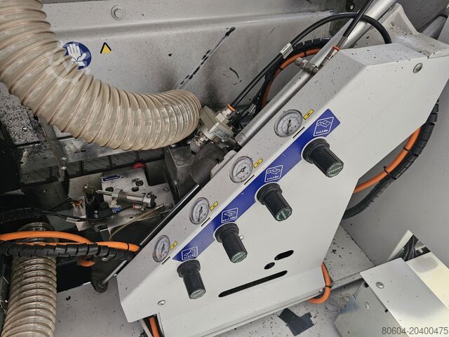 Кромкооблицовочный станок BIESSE AKRON 1400