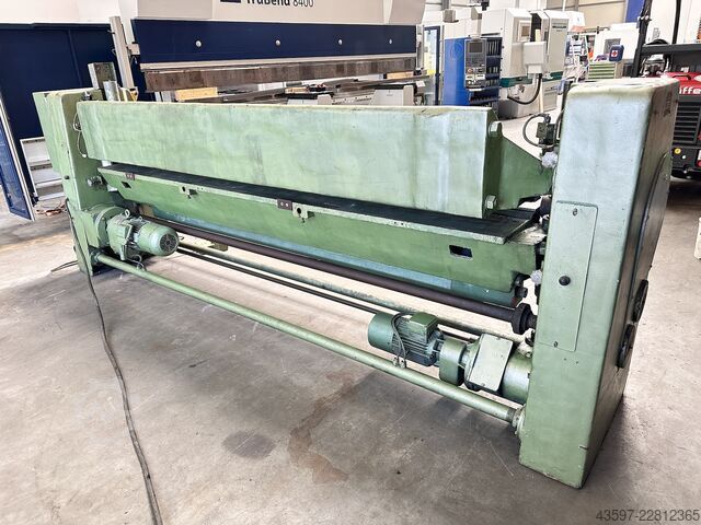 листогиб KRAMER AMaut III 3000/2