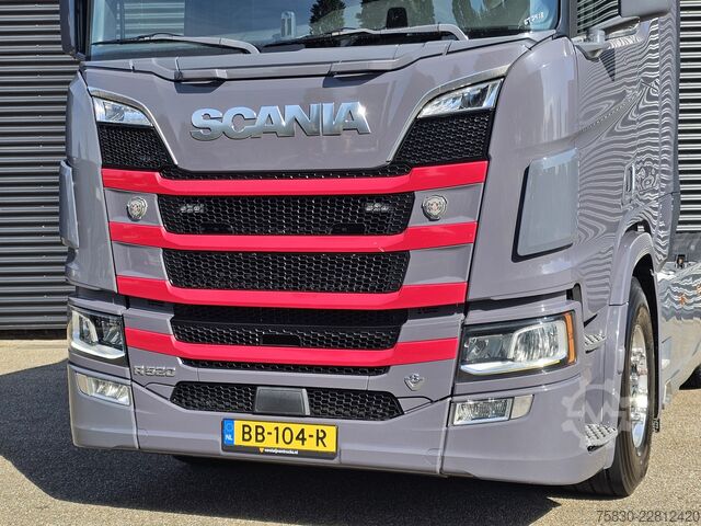 Scania R520 V8 6x4 / RETARDADOR / HIDRÁULICO / SUSPENSIÓN NEUMÁTICA COMPLETA. Scania R520 V8 6x4 / RETARDER / HYDRAULIC / FULL AIR.