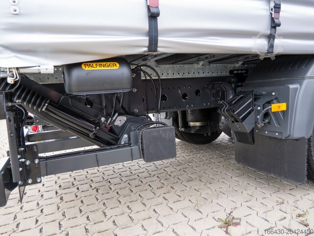 Camião plataforma com lona Mercedes-Benz Atego 1224 L Curtainsider Schiebeplane li/re Ladebordwand BigSpace