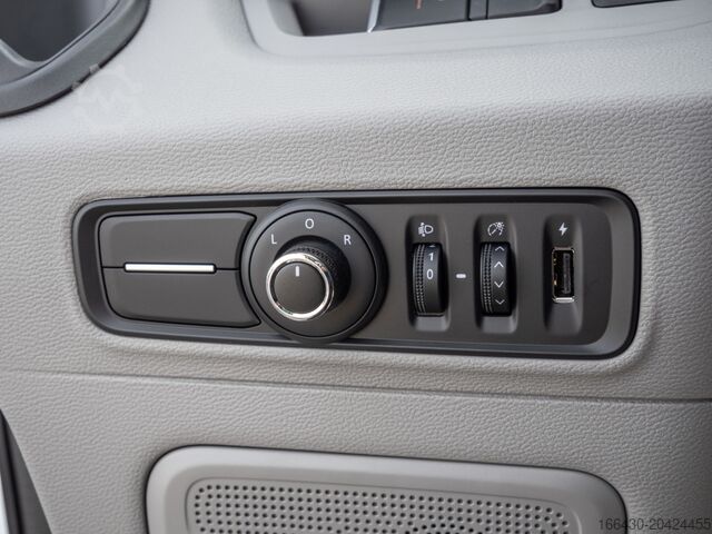 Xe buýt nhỏ Maxus DELIVER 9