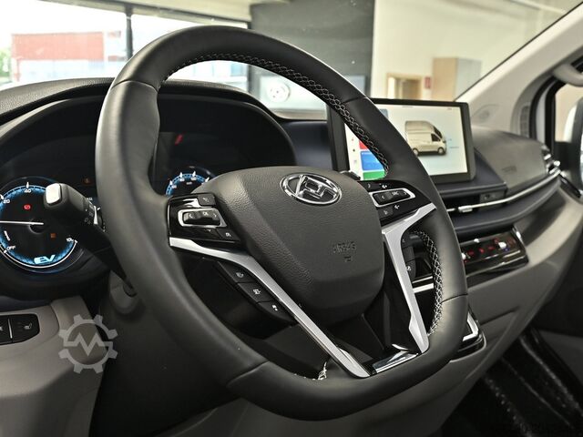 Kastenwagen Maxus eDELIVER 7 KA L2H1 88 kW/h 2xSchiebet. Klima