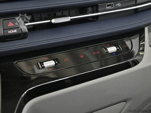 Xe van mui cao Maxus DELIVER 9