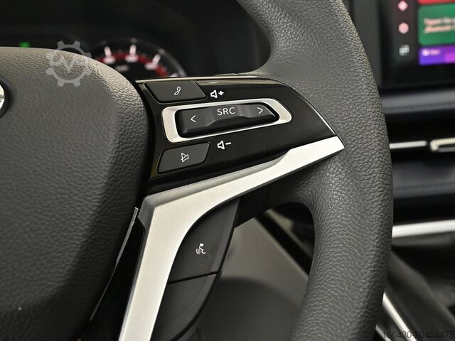 Xe van mui cao Maxus DELIVER 9