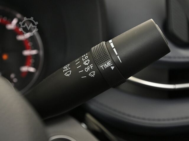 Xe van mui cao Maxus DELIVER 9