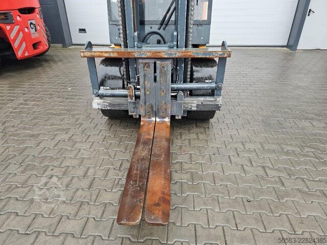 Kompakt gaffeltruck - gasol RMF KSBL70G