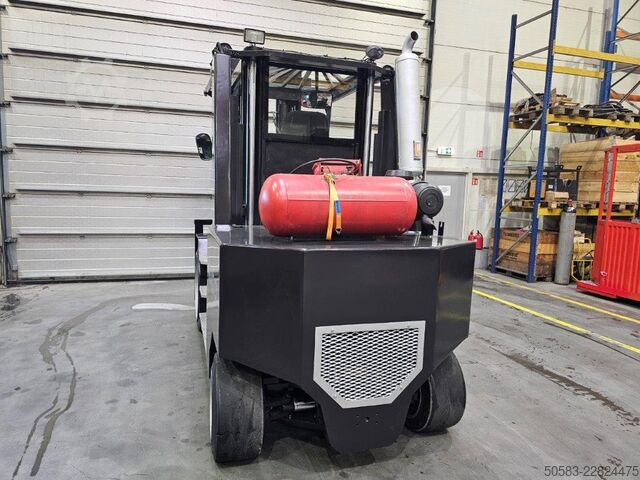 þéttur lyftari - LPG RMF MAXEIN KSBL135G - Kissing Forks