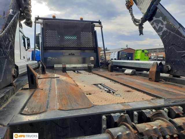 Absetzkipper LKW MERCEDES-BENZ 2553 L ACTROS Nachlauf-Lenkachse Liege