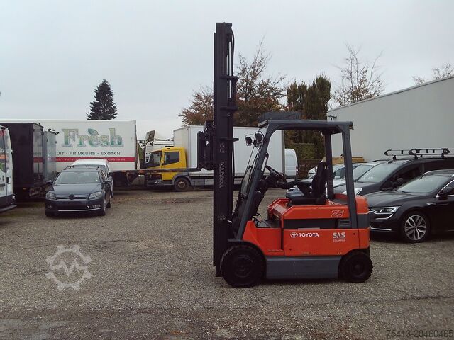 Wózek widłowy Toyota 7fbmf25 electriche