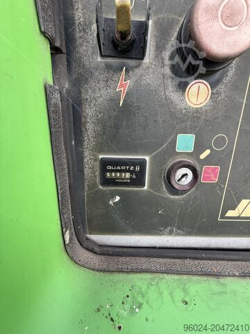 Self-propelled work platform JLG 600AJ