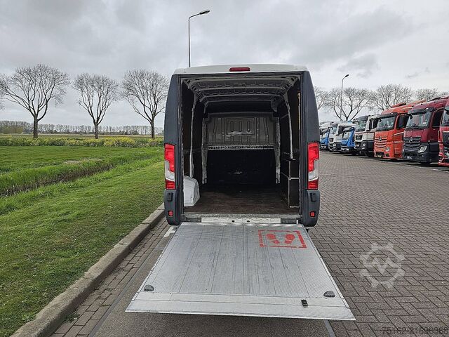 Station wagon con tetto alto CITROEN JUMPER 2.2 laadklep