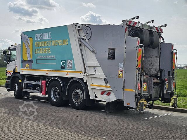 垃圾收集车 SCANIA P280 FAUN,6x2*4