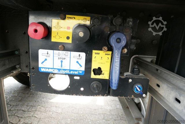 방수포가 설치된 오픈 세미트레일러 SCHMITZ CARGOBULL SCS 24/L-13.62 EB,Mitnahmestapler,Gelenkt,Edscha