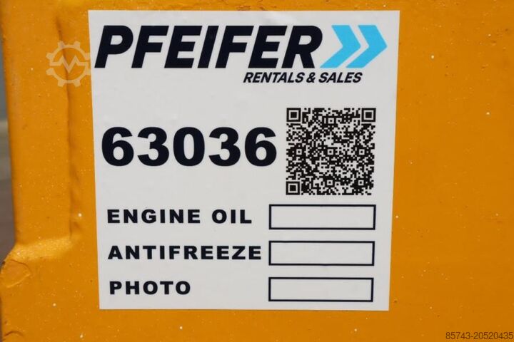 Ascensore a forbice Haulotte Compact 14 Electric, 14m Working Height, 350kg Cap