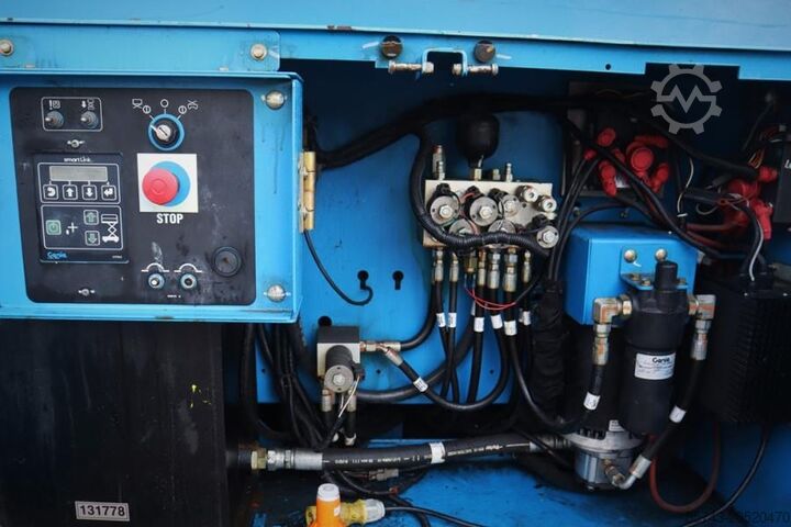 Ascensore a forbice Genie GS4069DC Electric, 14m Working Height, 363kg Capac