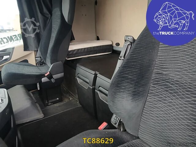 Terpal gelongsor Mercedes-Benz Actros 2648