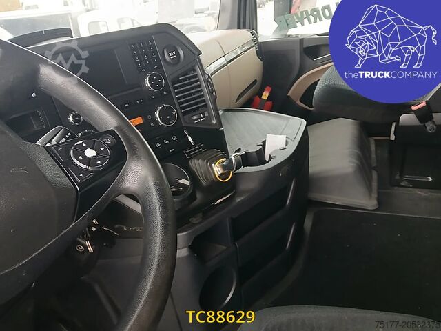 Terpal gelongsor Mercedes-Benz Actros 2648