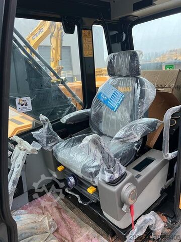 Crawler excavator Hyundai R 210 (New / Non CE Certified)