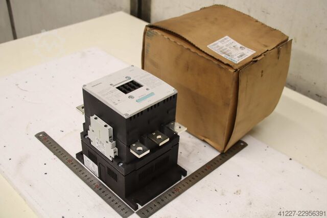Contactor Siemens 3RT1065-6AP36