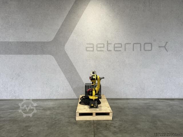 Robô remodelado com 1 ano de garantia FANUC M-10iA/7L