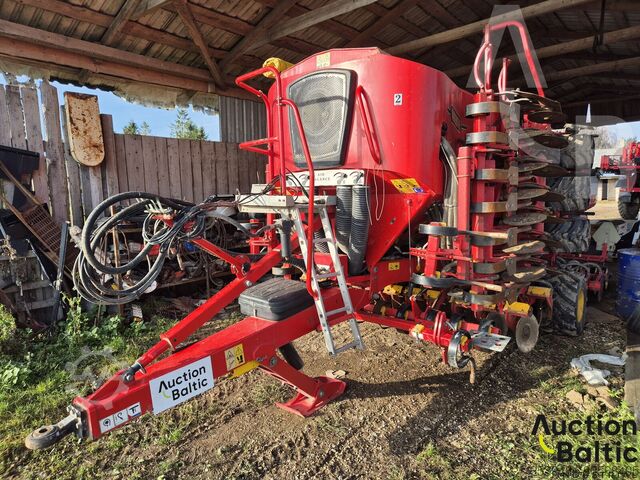 Máy gieo hạt kết hợp Väderstad ST 600C