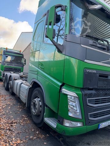 Camión de carga pesada VOLVO FH 500 3 Achser 6x2  25 stück Vorhanden GGVS