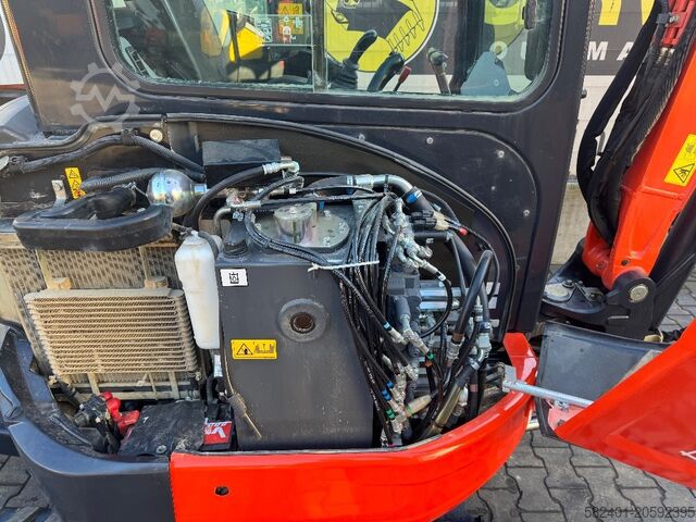 ミニショベル Kubota U 36-4