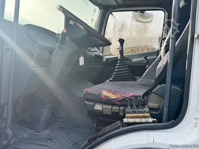 Système de bras à crochet Mercedes-Benz ATEGO 2528 6x2 HAAK + KRAAN