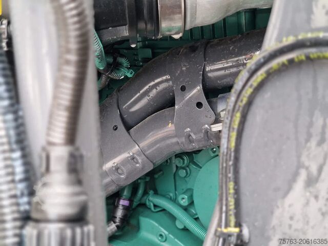 Standard-SZM Volvo FH 13.500 Aero Globetrotter XL 4x2 - I Save - I...