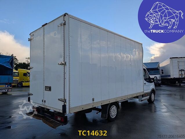 βαλίτσα Ford Transit BOX