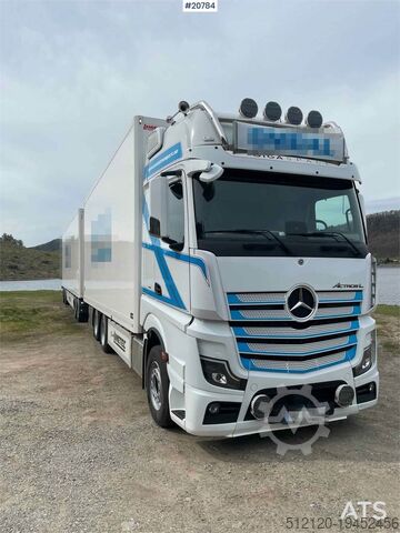 Ferðatösku Mercedes-Benz Actros