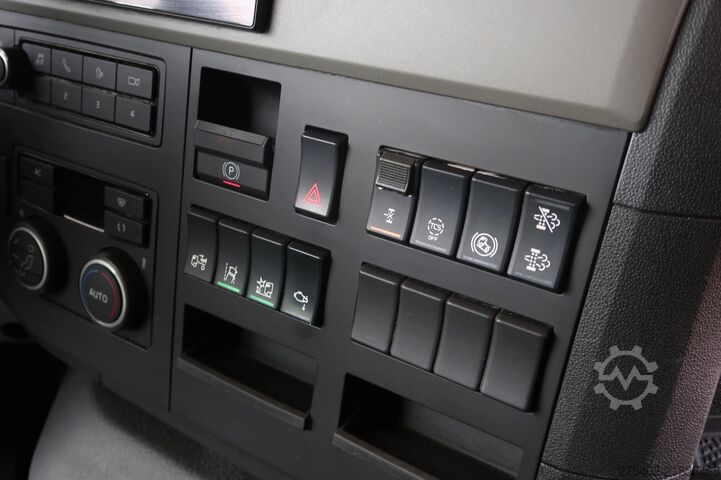 Standard-SZM Volvo FM 500 RETARDER/ PTO