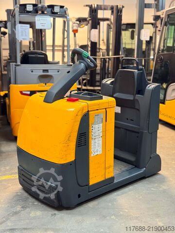 Máy kéo kéo Jungheinrich EZS 350XL - Service Neu