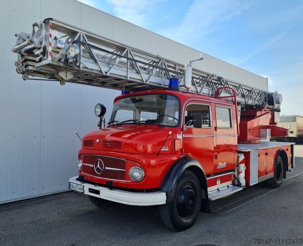 รถบรรทุกแพลตฟอร์มงาน MERCEDES-BENZ LF 1313 (1113) Drehleiter METZ Korb Oldtimer H