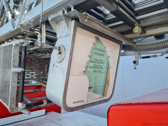 รถบรรทุกแพลตฟอร์มงาน MERCEDES-BENZ LF 1313 (1113) Drehleiter METZ Korb Oldtimer H