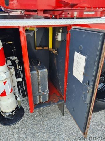 รถบรรทุกแพลตฟอร์มงาน MERCEDES-BENZ LF 1313 (1113) Drehleiter METZ Korb Oldtimer H