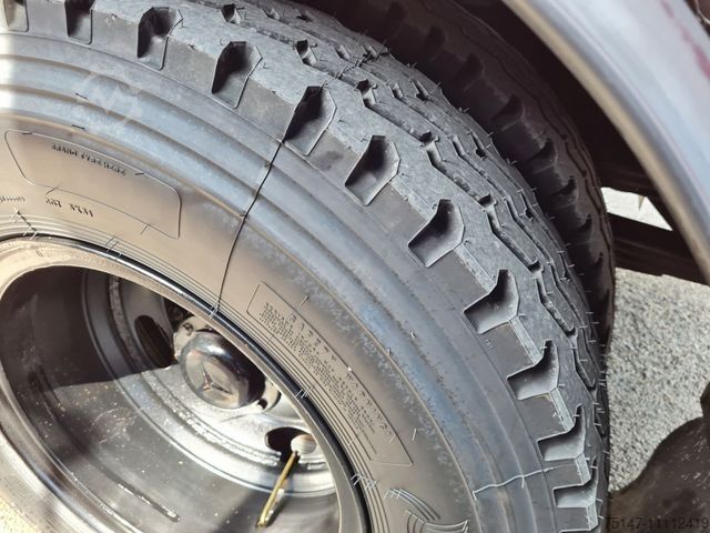 รถบรรทุกแพลตฟอร์มงาน MERCEDES-BENZ LF 1313 (1113) Drehleiter METZ Korb Oldtimer H