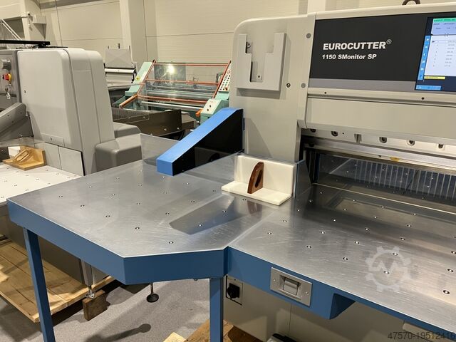 Stroj za rezanje papirja Eurocutter 1150 SMonitor SP Paper Guillotine