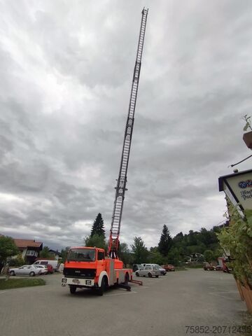 Brandbil Iveco 140-25 A DLK 23/12 Drehleiter Magirus