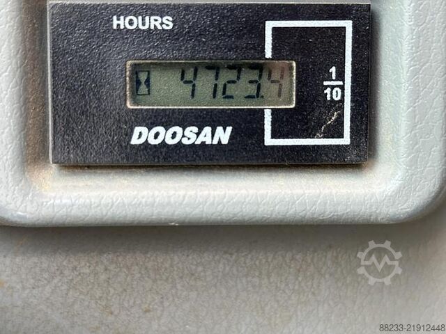 Crawler excavator Doosan DX235LCR-5